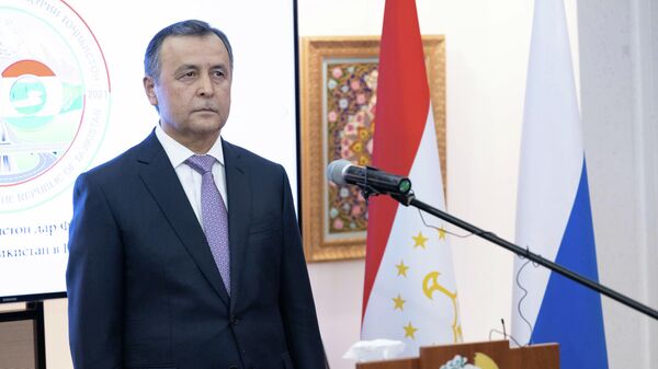 Посол Республики Таджикистан в России Гулмахмадзода Давлатшох Курбонали - Sputnik Таджикистан