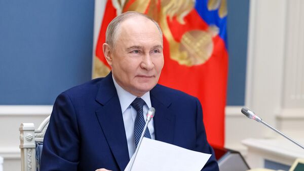 Президент РФ Владимир Путин. Архивное фото - Sputnik Таджикистан